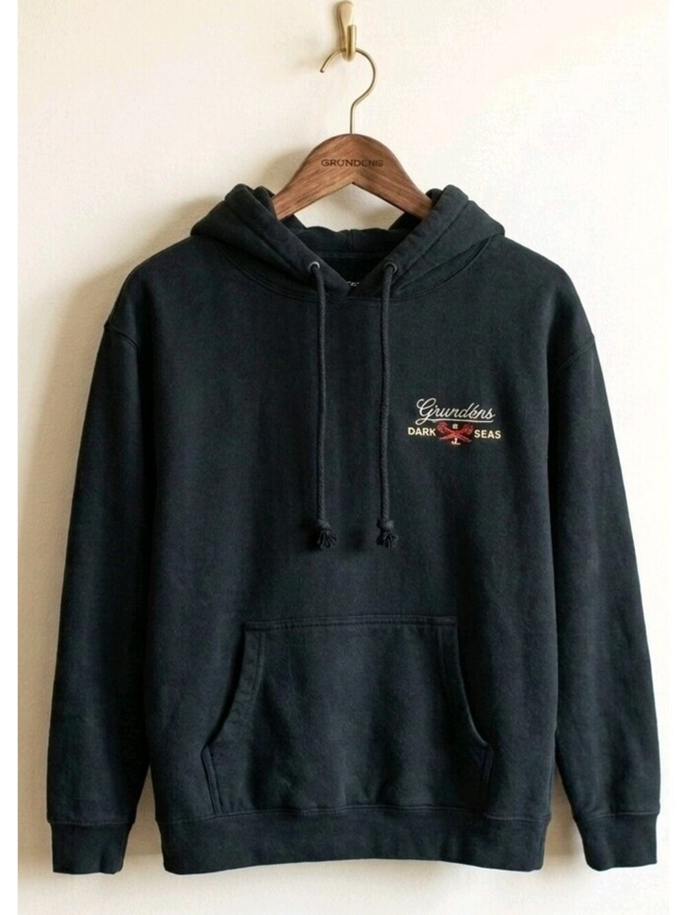 Dark Seas x Grundens Seaworthy Pullover Hoodie Black Fleece  Mens SZ M 364